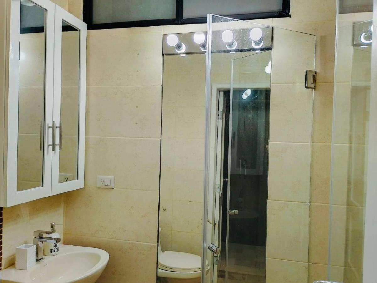 גוויאקיל Large 2-Bedroom Apartment, Close To The American Consulate מראה חיצוני תמונה